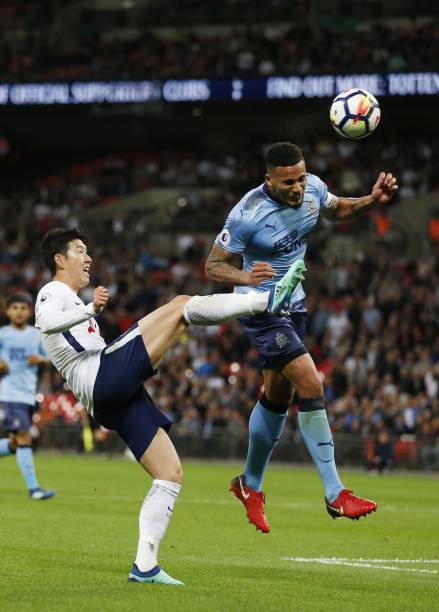 他的身影在 他的身影在