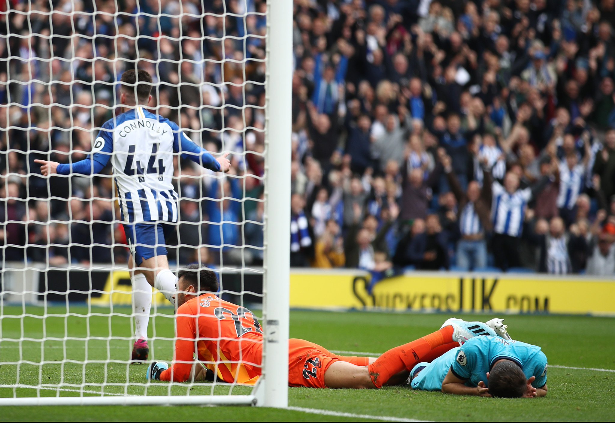 并成功迫使 并成功迫使